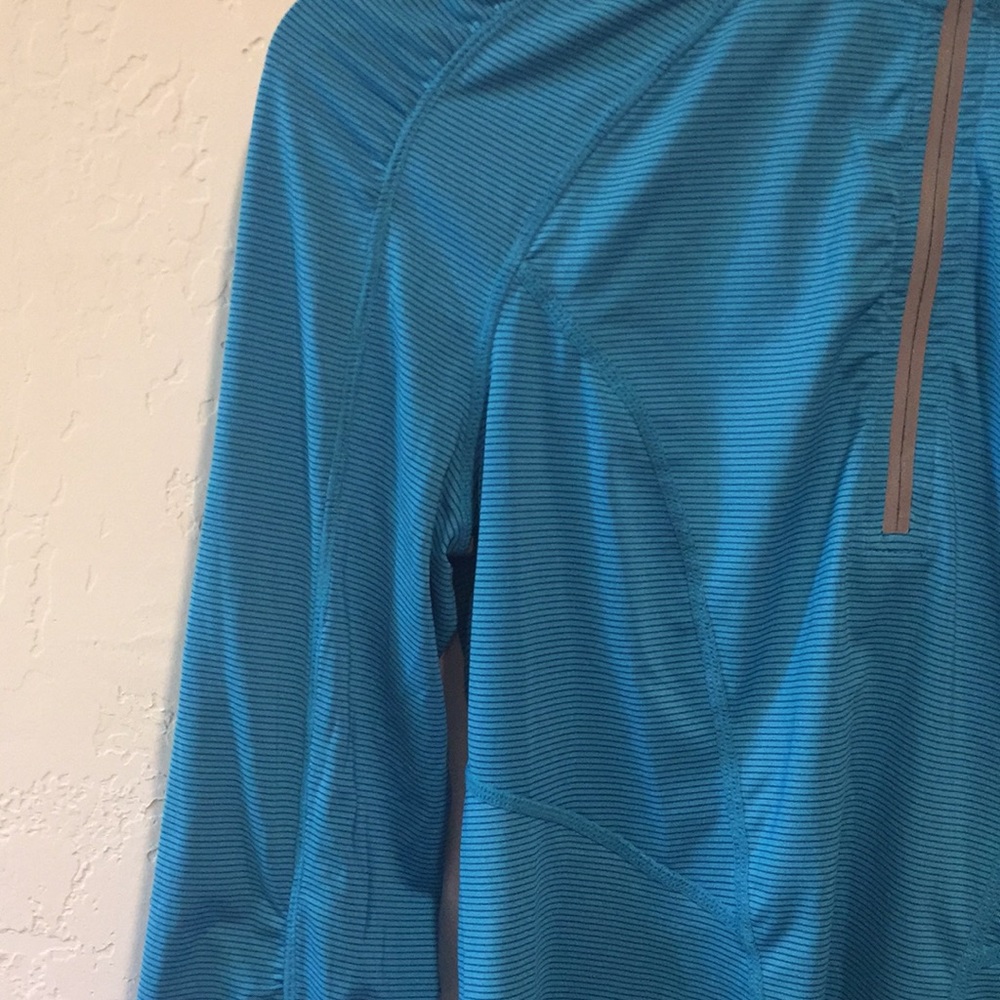Zella Jacket - Picture 2 of 8